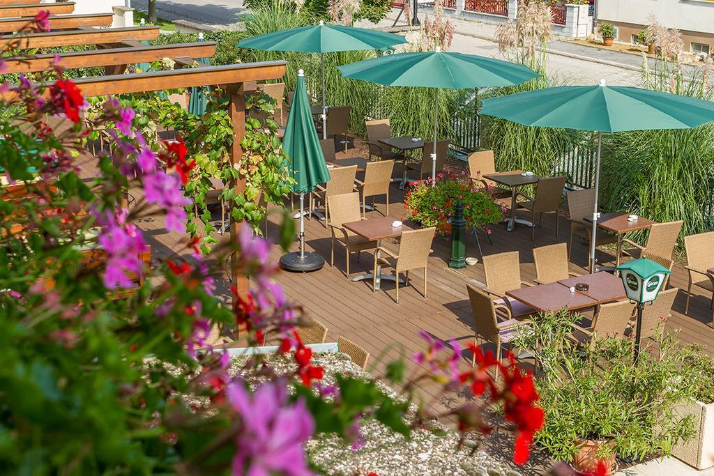 Burgenlaenderhof Hotel Garni Moerbisch Am See Exterior photo